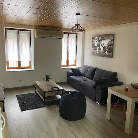 Chez Tikaf Apartment Saint-Claude Bagian luar foto